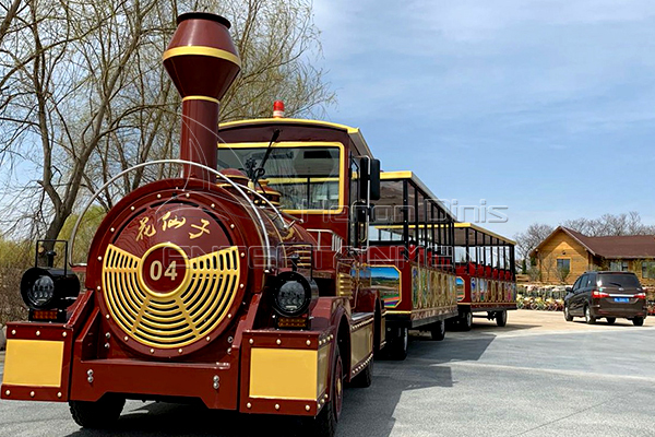Antique electric trackless train ride